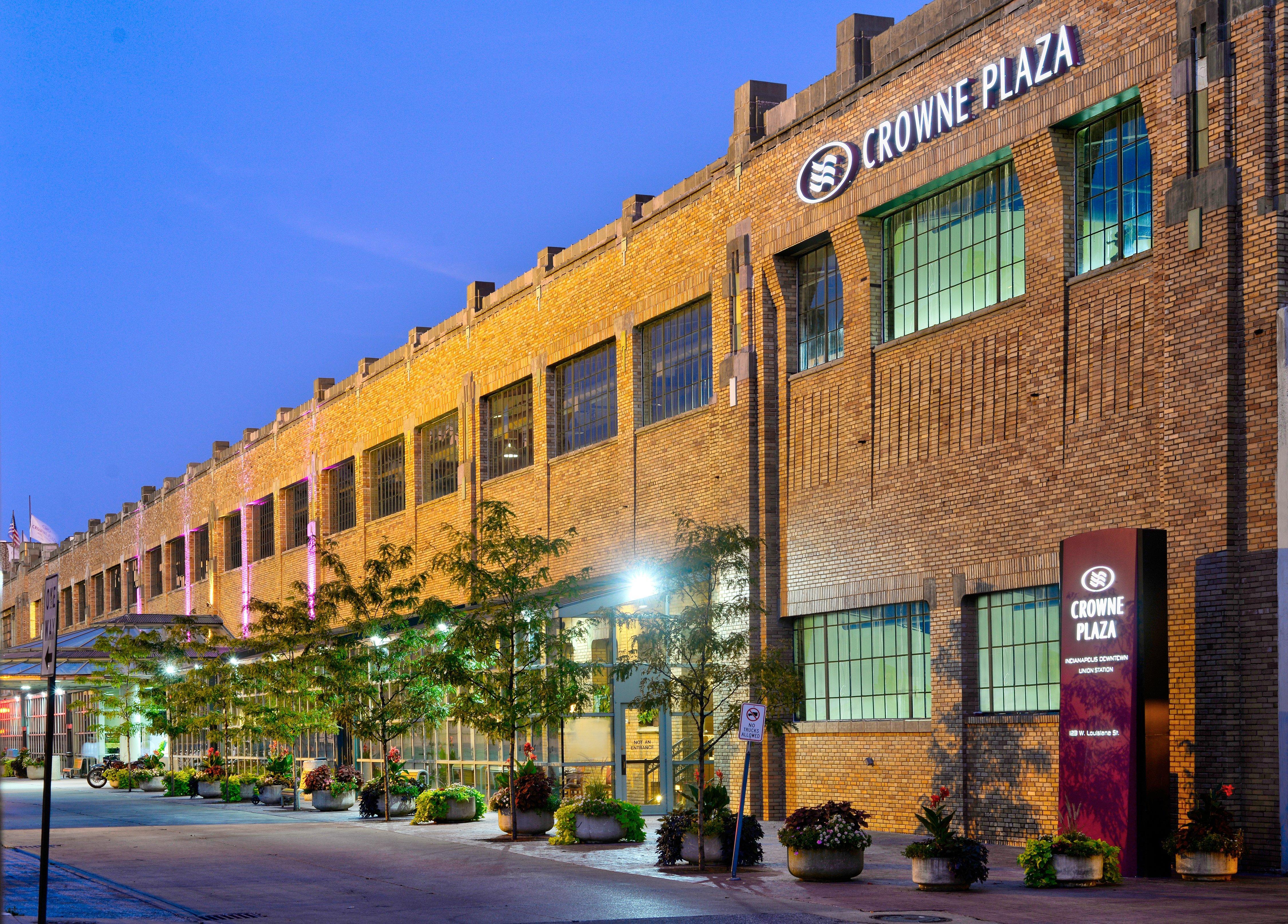 Crowne Plaza Indianapolis-Dwtn-Union Stn By Ihg Hotel Екстериор снимка