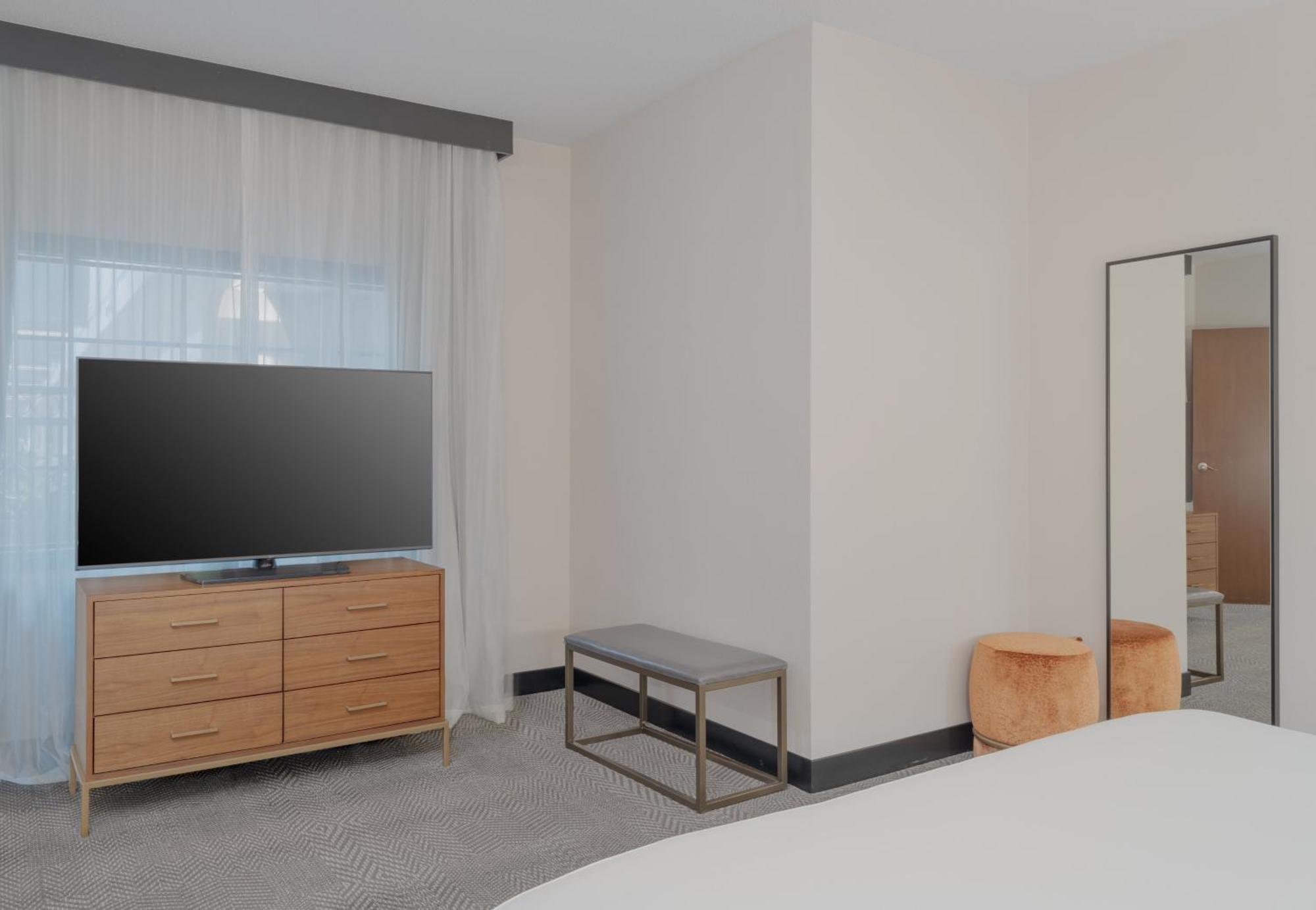 Crowne Plaza Indianapolis-Dwtn-Union Stn By Ihg Hotel Екстериор снимка